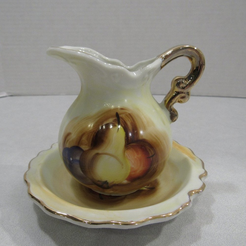 Vtg Hand Painted Fruit Mini Pitcher & Bowl Set
